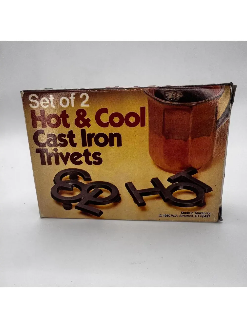 Vintage 1980 Cast Iron Trivets – HOT Set of 2, NOS Kitchen Decor